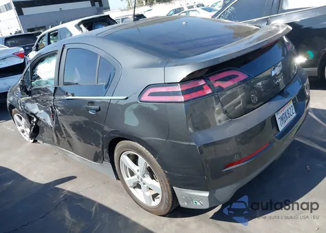 2015 Chevrolet Volt z USA, uszkodzony, nr VIN 1G1RD6E48FU128331